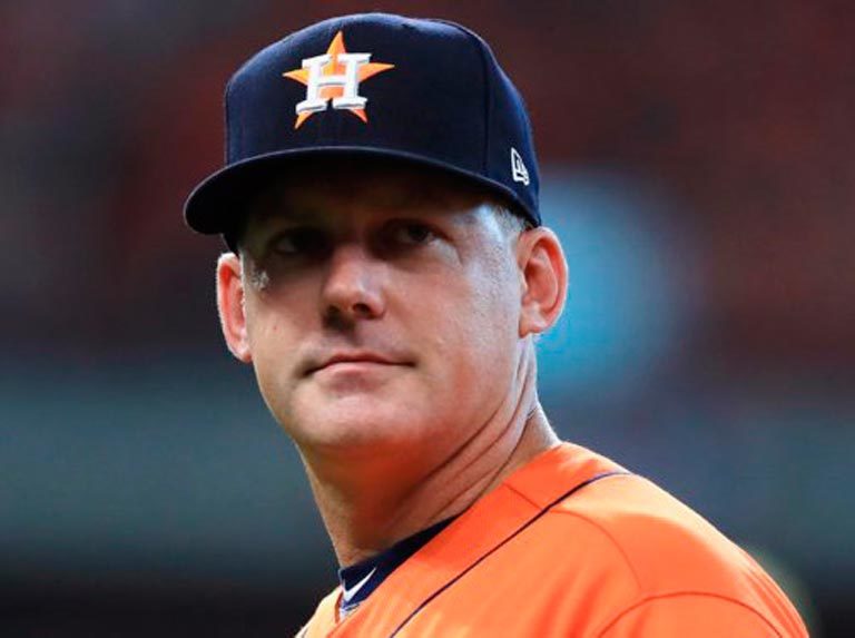 De Connie Mack para Hinch y Martínez