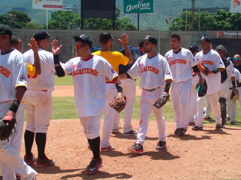 Activan una Liga Independiente