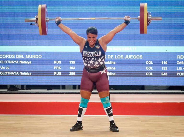 Pesista Dayana Chirinos rozó el podio en Tailandia
