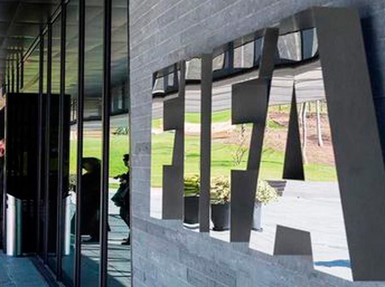 FIFA contempla dejar para 2021 los juegos internacionales