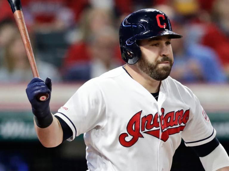 Kipnis fuera de 4 a 6 semanas por una fractura