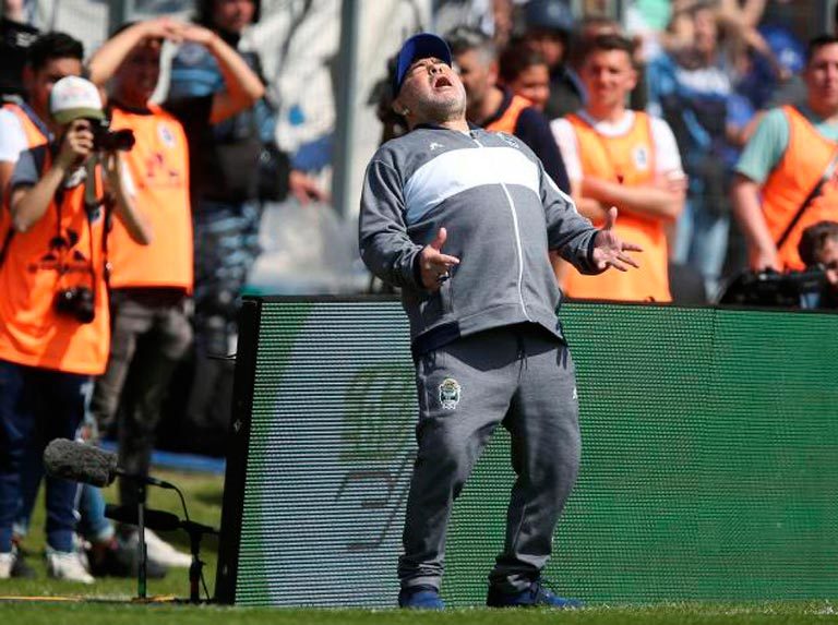 Maradona: Estamos dando todo lo que tenemos