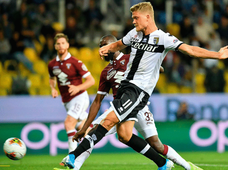 Parma derrotó al Torino de Rincón y se acerca a los puestos europeos