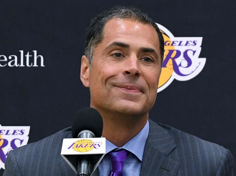 Pelinka admite que James y Davis participaron en la construcción del equipo