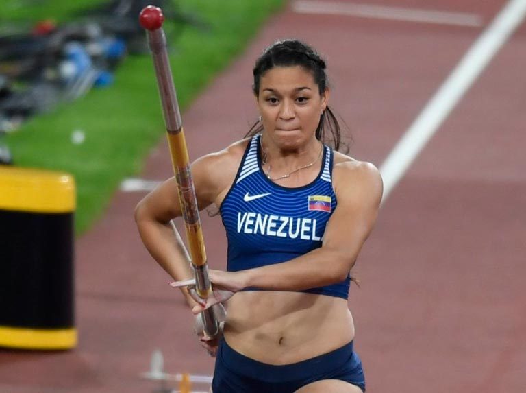 Robeilys Peinado avanzó a la final de salto con pértiga en Doha