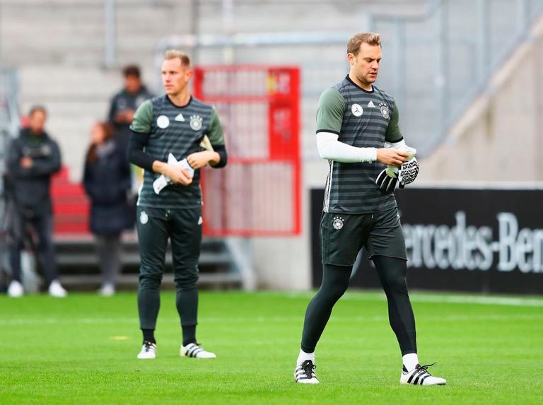 Ter Stegen le contestó a su compañero Neure