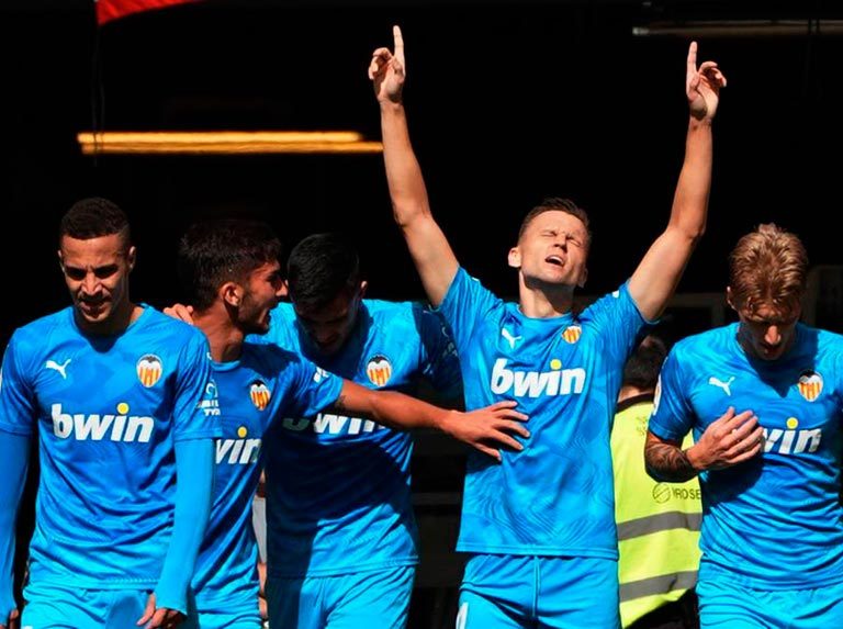 Valencia se impuso al Athletic