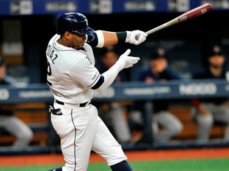 Yandy Díaz fue activado por los Rays