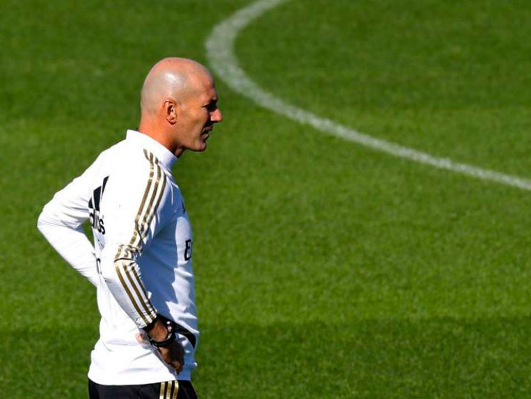 Zidane: Es una oportunidad para devolver lo que merece la afición