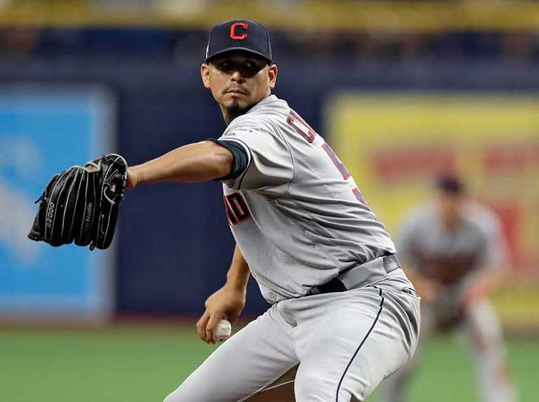 Carlos Carrasco sufre inflamación en el codo