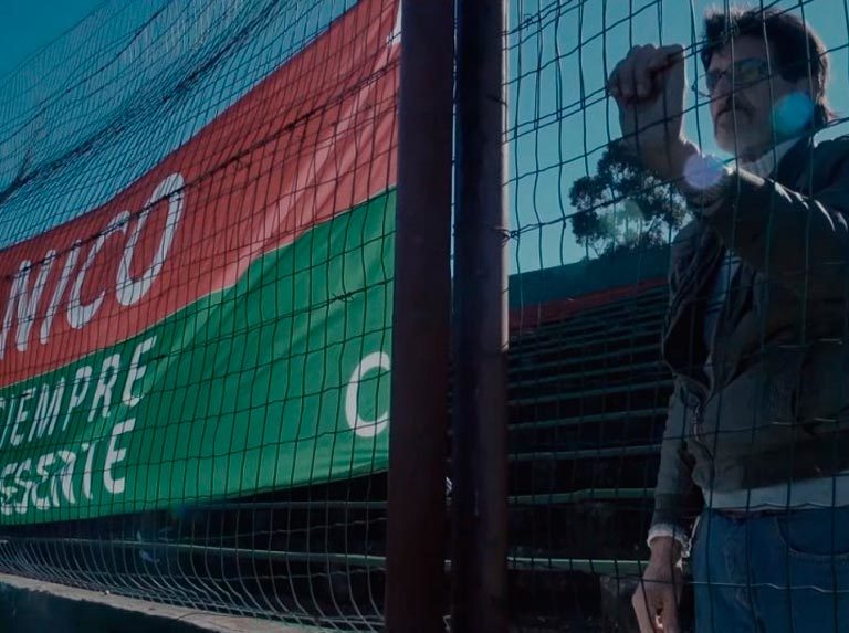 Justo, el hincha uruguayo que conmovió a FIFA
