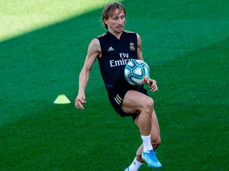 Modric sufrió una lesión muscular