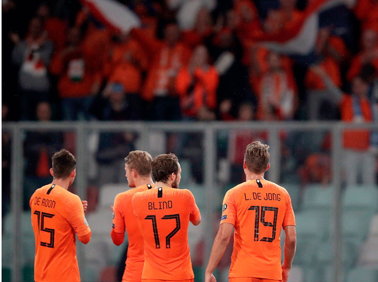 Holanda a un paso de la Euro