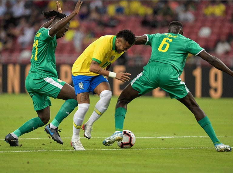 Brasil a cortar la sequía al medirse contra Nigeria