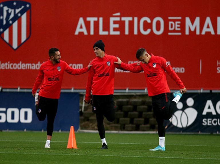 Atlético volvió al trabajo con Correa y aún sin Vitolo