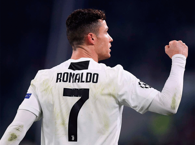 Juventus defiende cima ante el débil Lecce