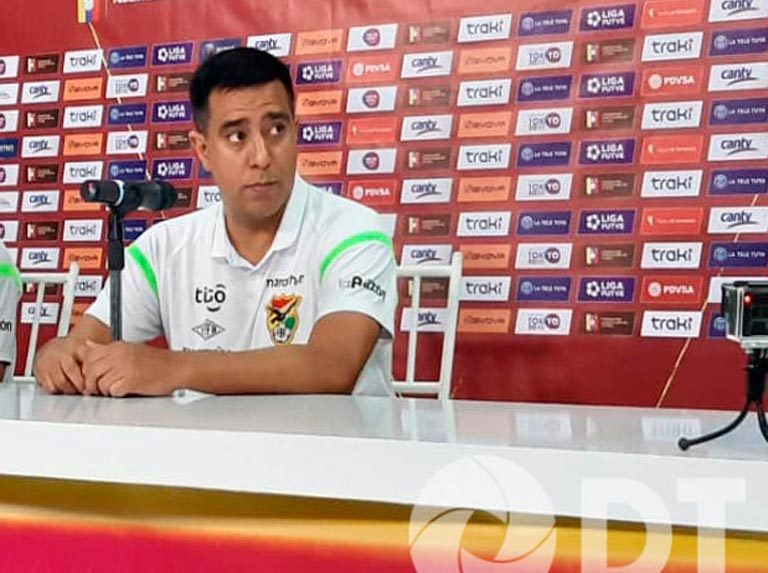 César Farías: Tengan la seguridad de que Bolivia va a competir