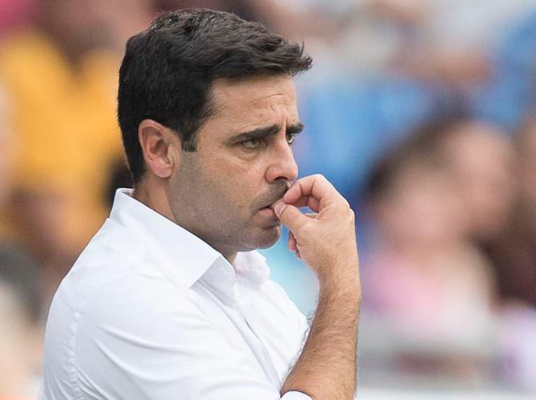 Espanyol destituyó al DT David Gallego