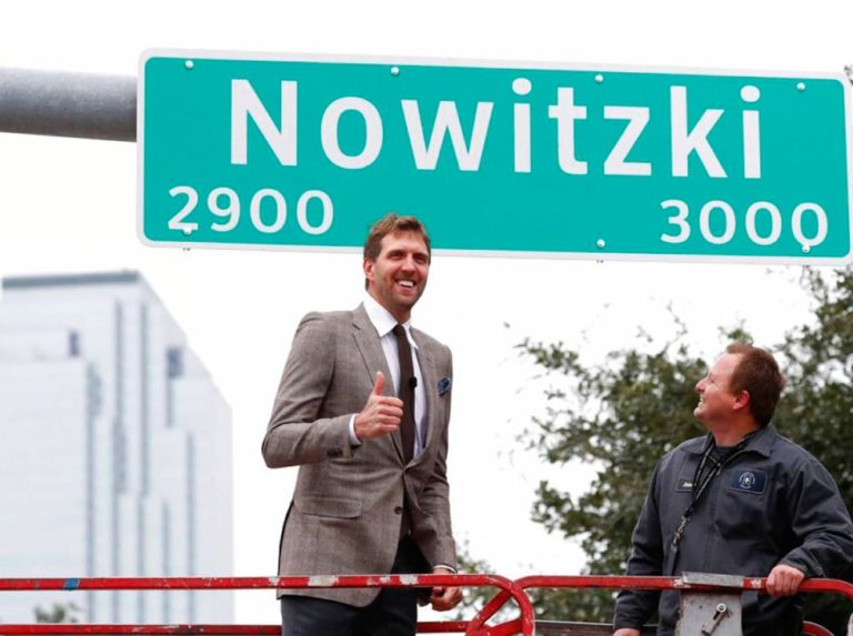 Nowitzki ya tiene su nombre en una calle de Dallas