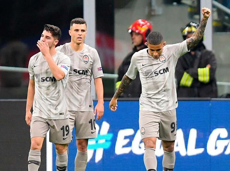 Zagreb y Shakhtar empataron a dos goles
