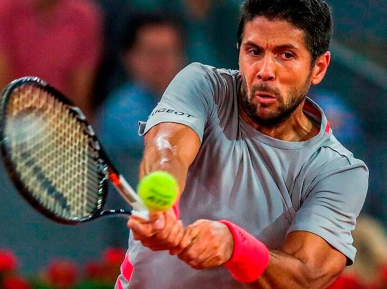 Verdasco remontó ante Coric y avanzó en el Masters de París