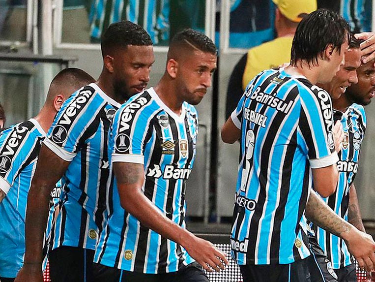 Gremio y Flamengo  chocan sin un claro favorito