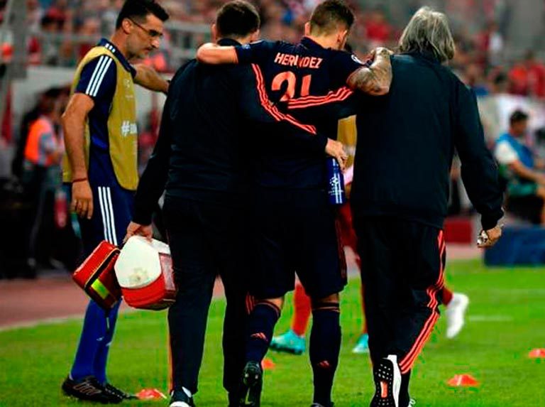 Lucas Hernández sufrió una rotura del ligamento del tobillo derecho