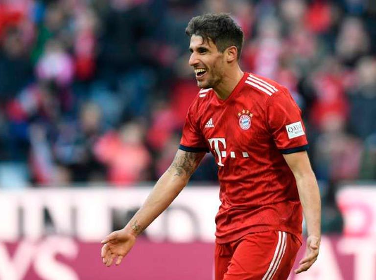Hoeness pidió el regreso de Javi Martínez al once titular del club