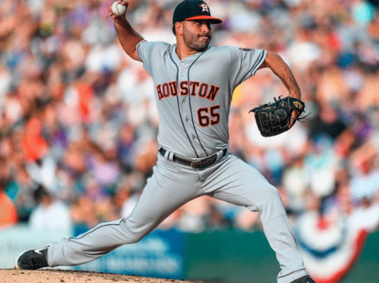 Astros buscarán mantener el ritmo con Urquidy en la lomita