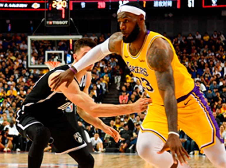 Los Ángeles Lakers y los Brooklyn Nets sí jugarán en China pese a la polémica
