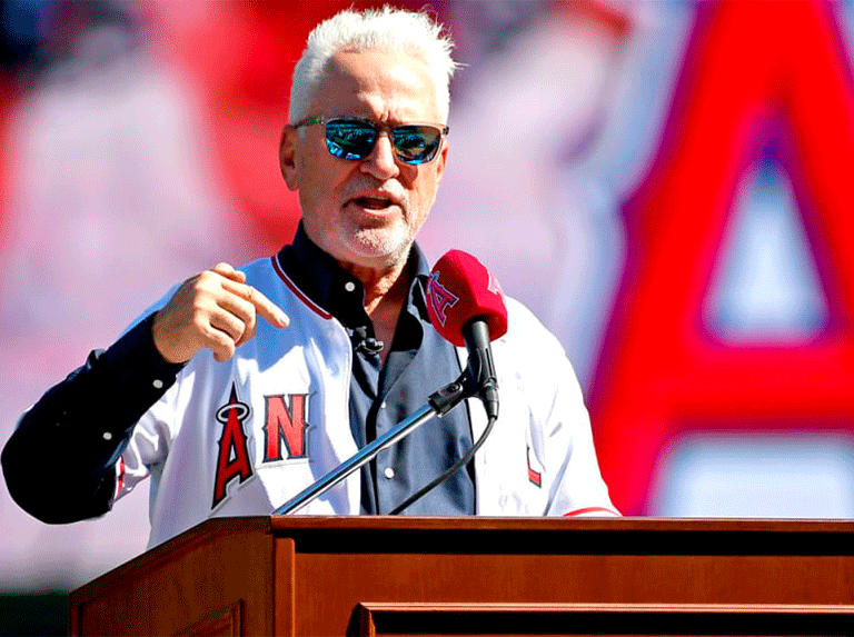 Joe Maddon fue presentado como mánager de Angelinos