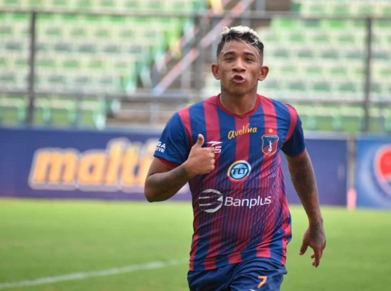 Monagas dejó fuera al Deportivo La Guaira