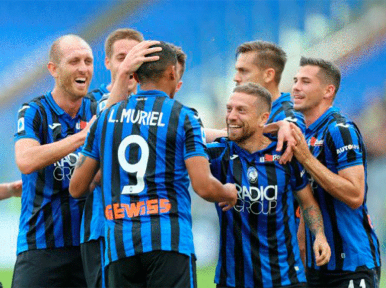 Triplete de Muriel coloca al Atalanta a 3 puntos del liderato