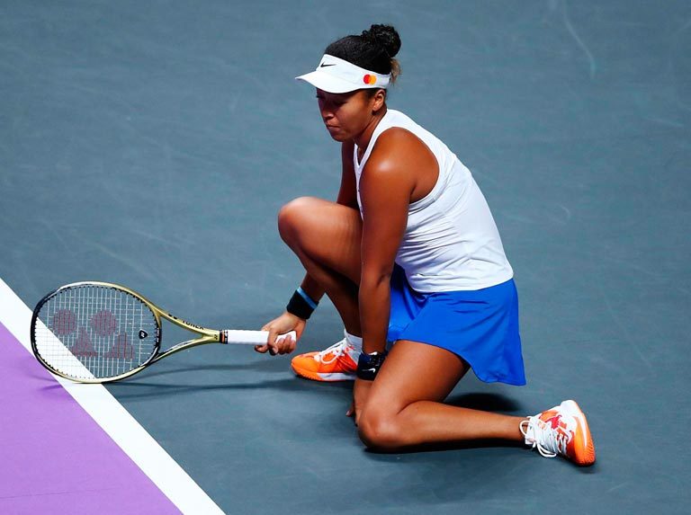 Naomi Osaka se retiró por lesión de las finales de la WTA