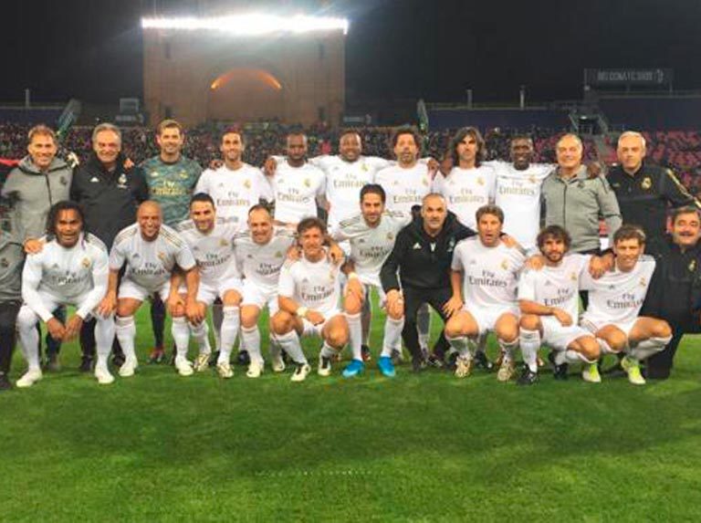 Glorias del Madrid jugaron en las celebración de los 110 años del Bolonia