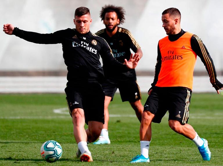 Un triunfo madridista en casa del Galatasaray en tres visitas