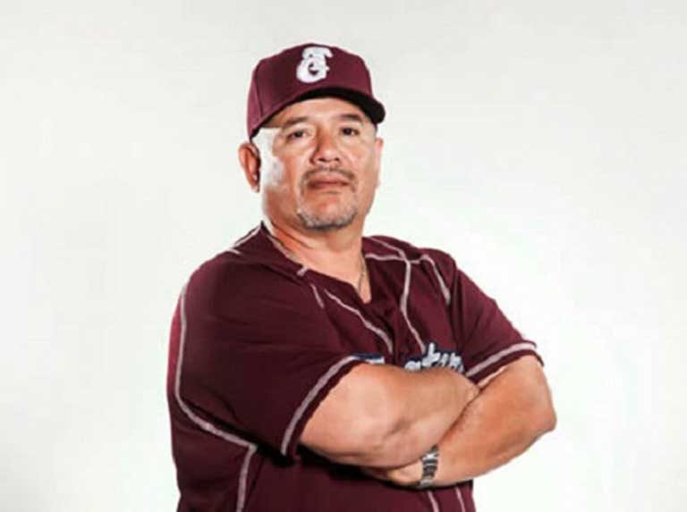 Mexicano Enrique Reyes dirigirá al Magallanes
