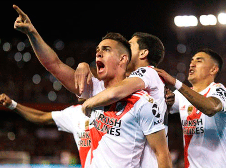 River se impuso a Boca y pone un pie en la final de la Libertadores