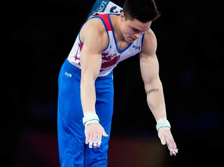 Rusia regresa a la cima de gimnasia masculina