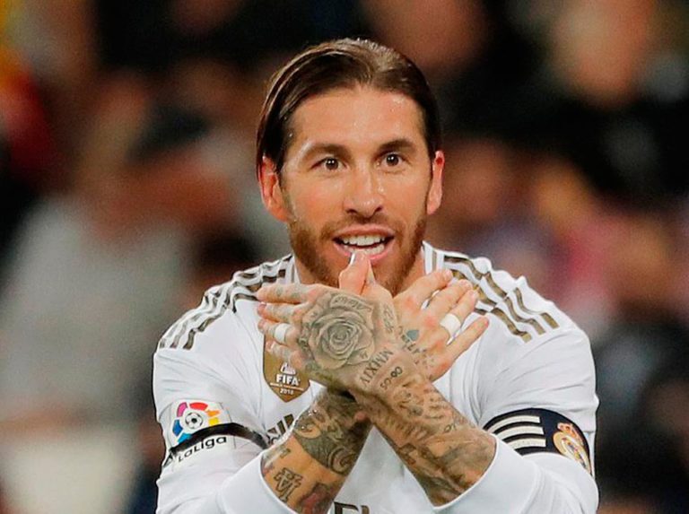 Bernabéu homenajeó a Ramos por su récord de más partidos con España