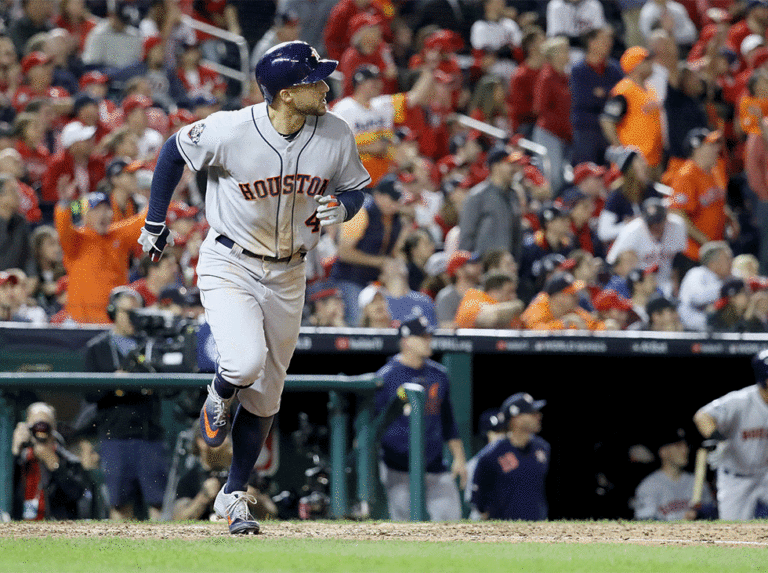 Astros regresa a Houston con el mejor escenario