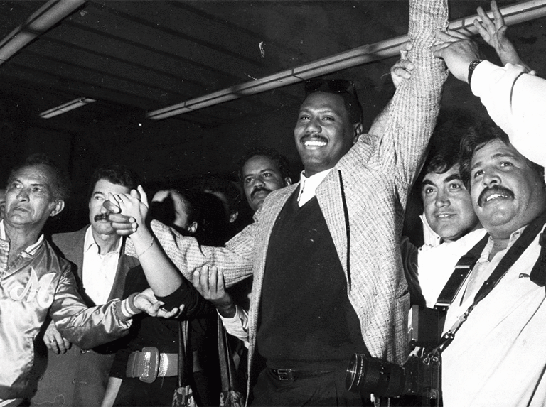 Straker inició dos encuentros en la Serie Mundial de 1987