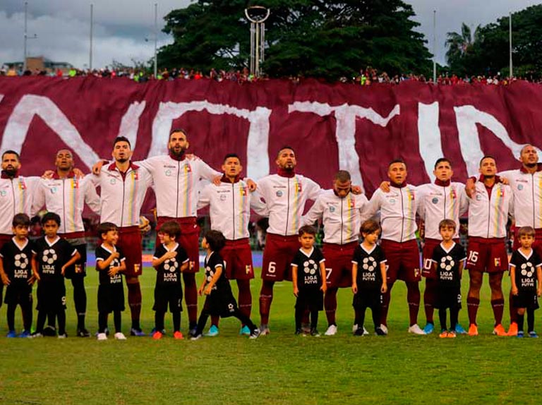 Vinotinto-14