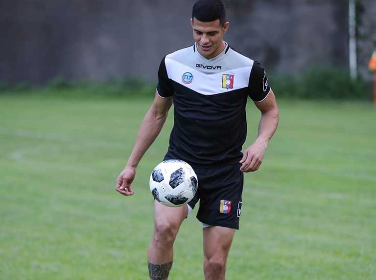 Vinotinto-(2)