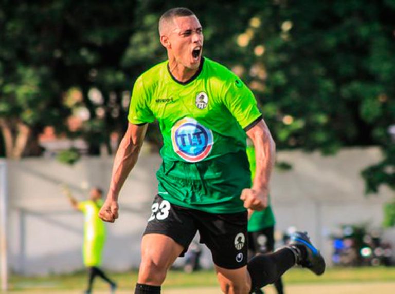 Zamora aseguró su plaza en ronda de semifinales