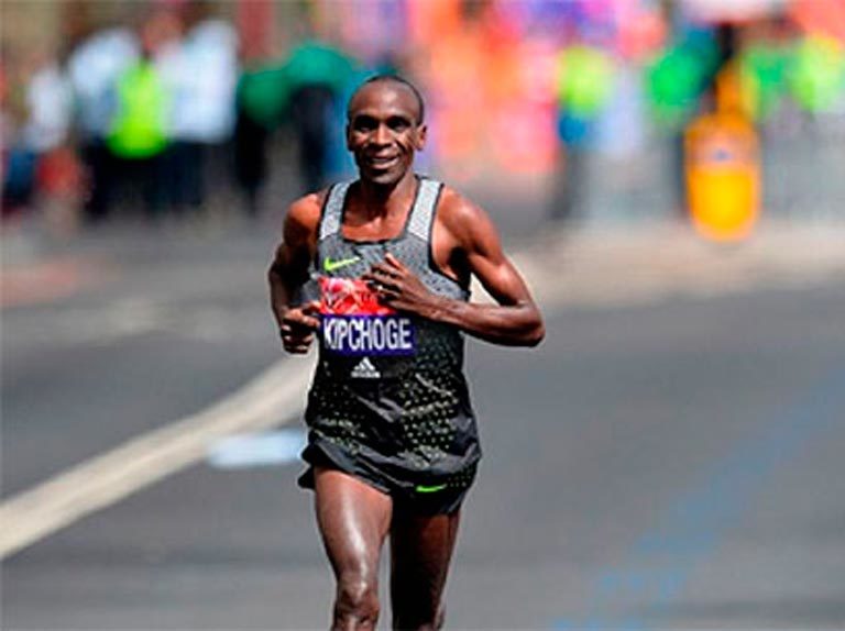 Eliud Kipchoge, el hombre sin límites que pisó la luna