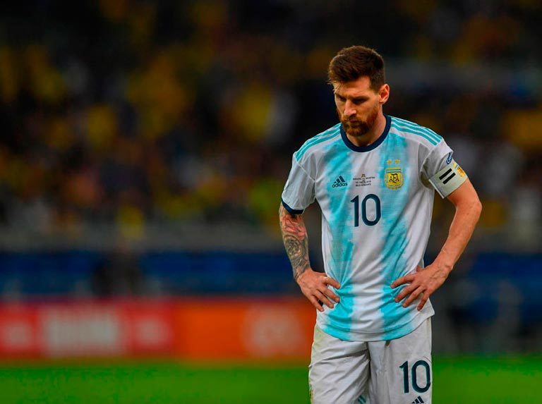 Conmebol mantiene  suspensión a Messi