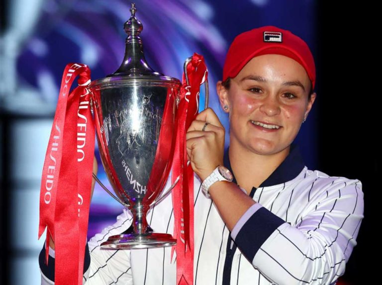 Ashleigh Barty se corona nueva Maestra en Shenzhen