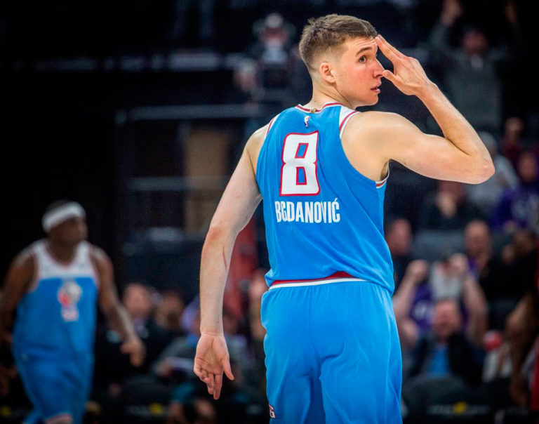 Bogdanovic y los Kings ganan a Portland