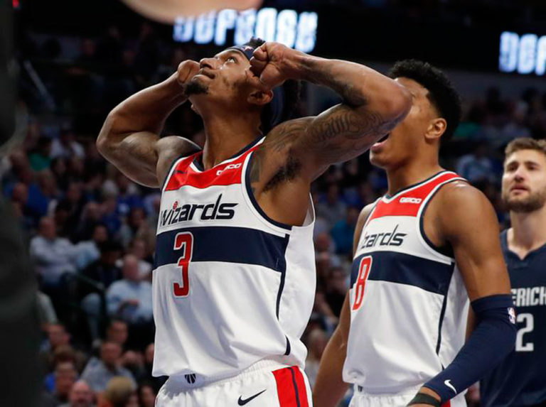 Wizards recuperan la forma